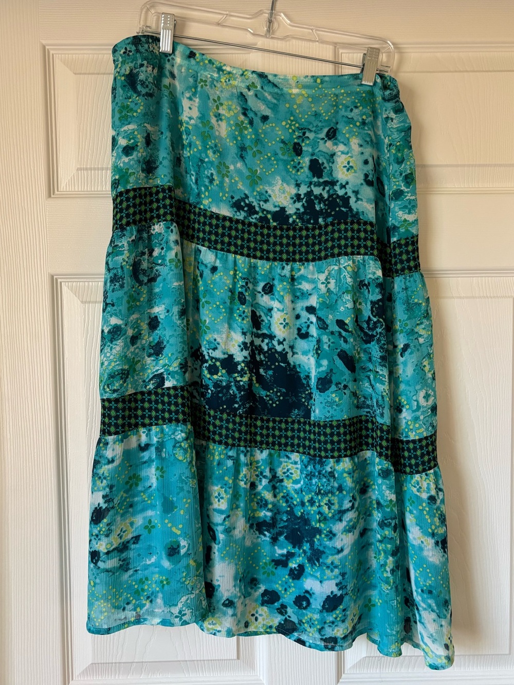 😱 SALE - Sag Harbor Blue Teal Patterned Midi Skirt - Picture 2 of 6